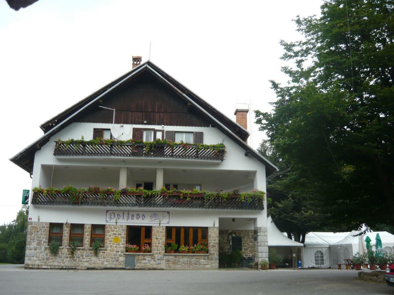 Polzevo Hotel Visnja Gora Exterior photo